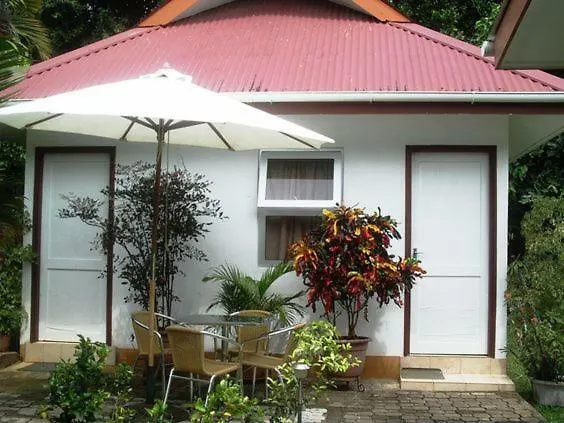 Garden Hut *